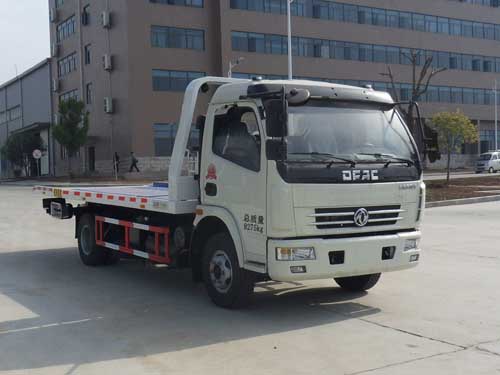 東風(fēng)多利卡黃牌一拖二平板清障車